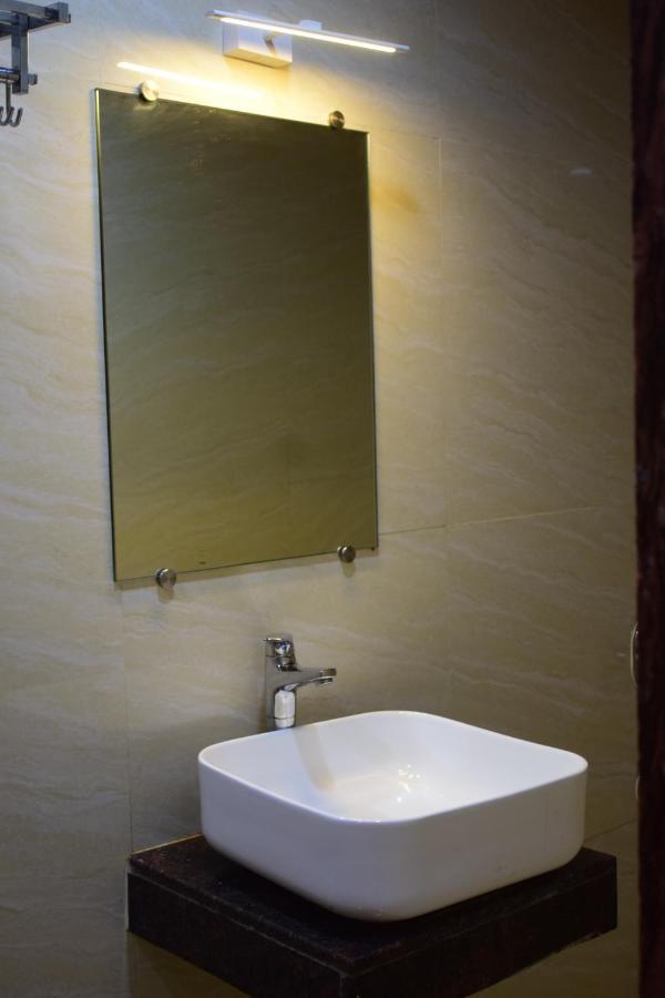 Gateway Suites Bombaj Zewnętrze zdjęcie